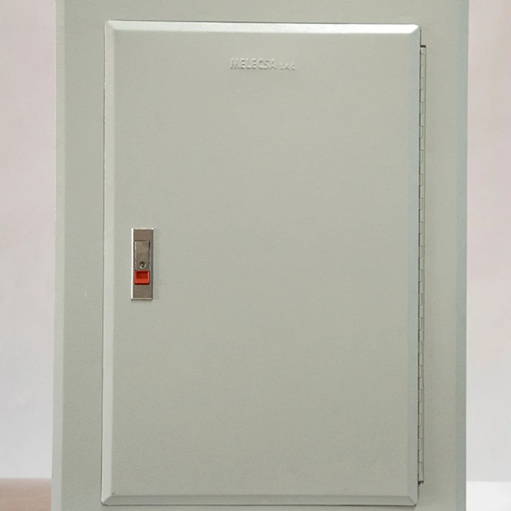 TABLERO EMPOTRABLE MANDIL ABISAGRADO 24 POLOS RIEL COBRE + 6 DIFERENCIALES SEMIPESADO