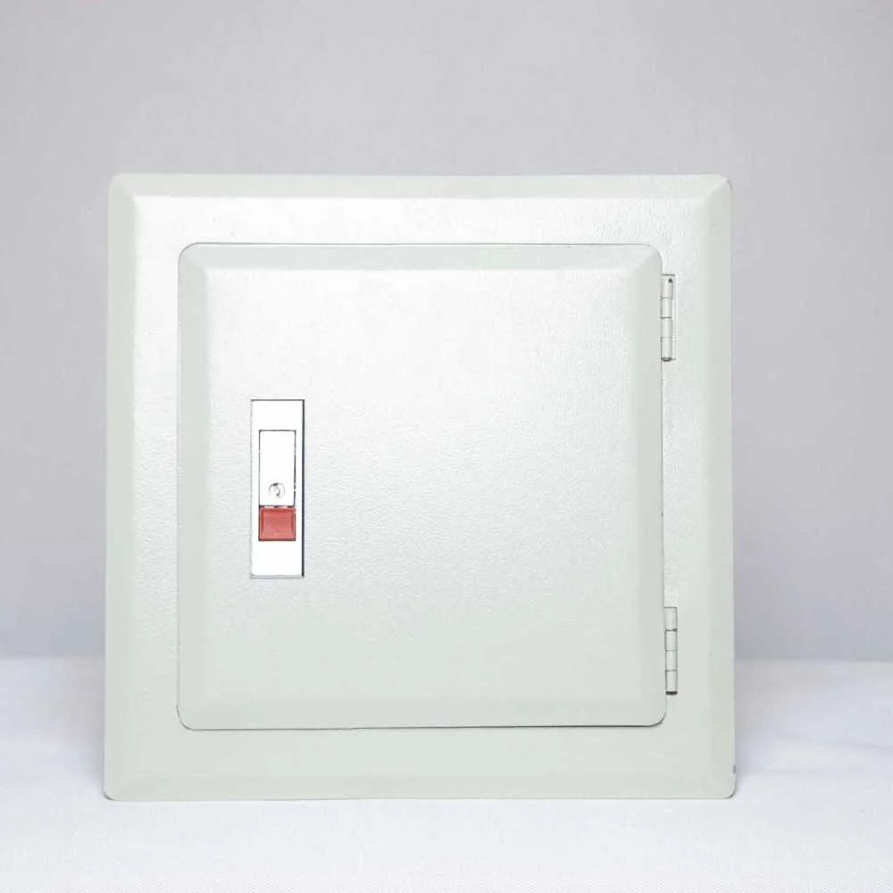 TABLERO EMPOTRABLE 25X25X10 TIPO C SEMIPESADO